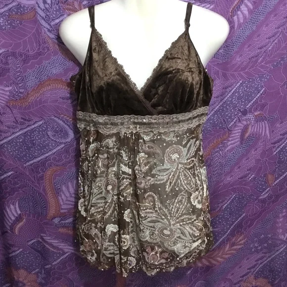 Velvet and sheer top size 18 - Picture 2 of 6
